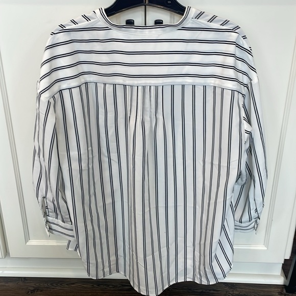 Banana Republic dressy top Small - Picture 6 of 7